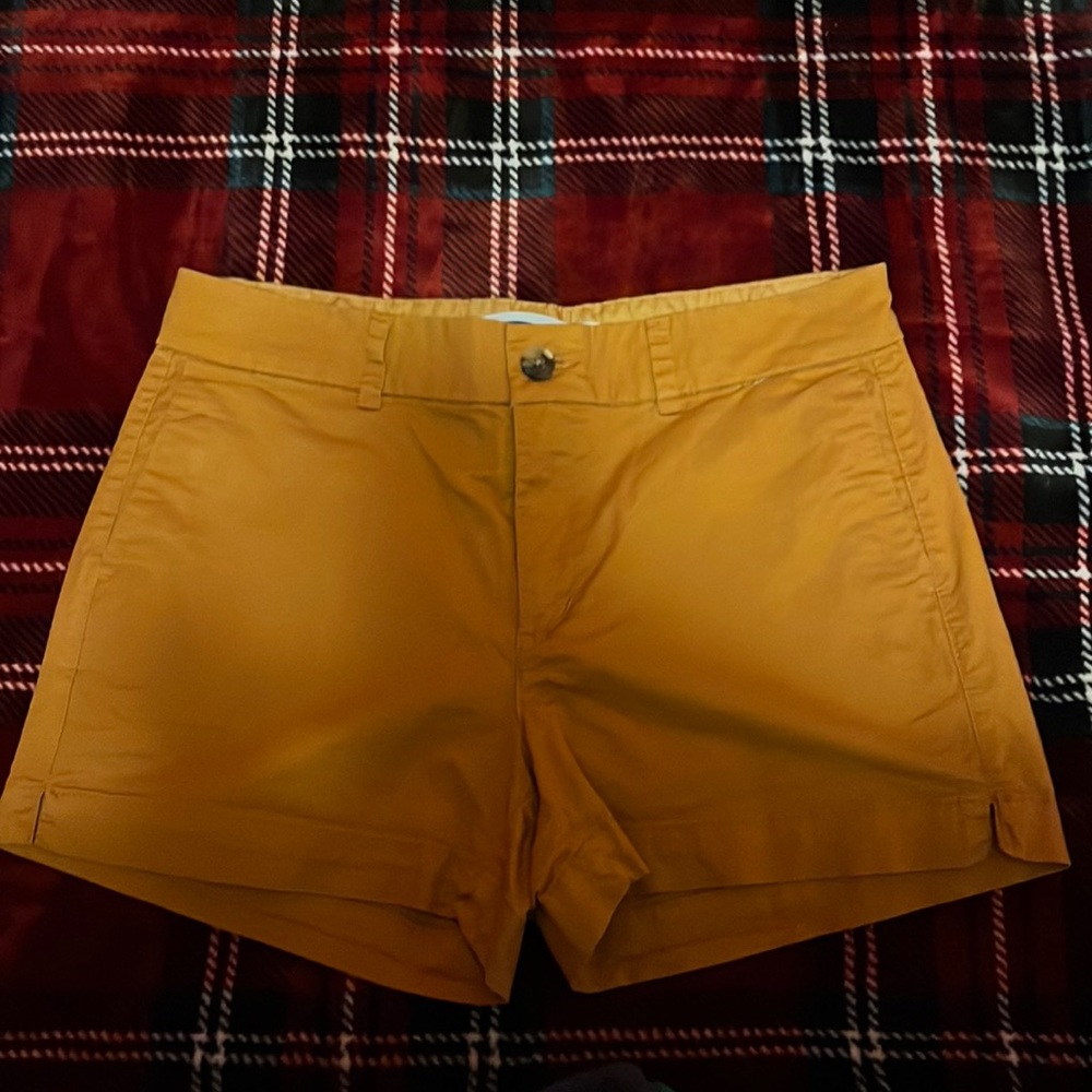 Size 8 orange Old Navy shorts
